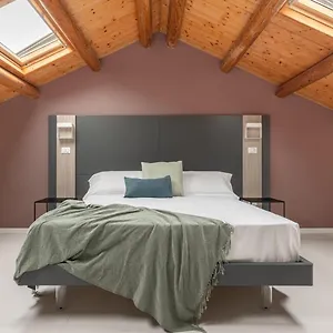  Guest house La Terrazza Su Dante Italy